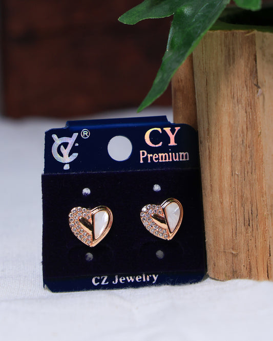 White little Heart Earring