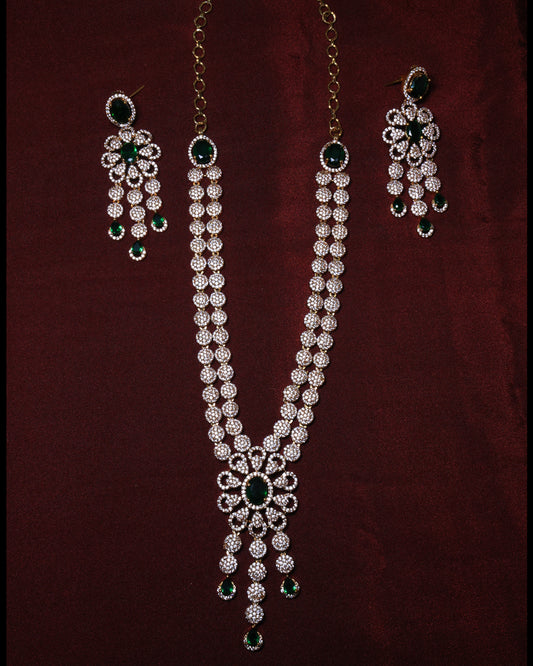 Victorian Style Crystal Necklace with Earrings - Green