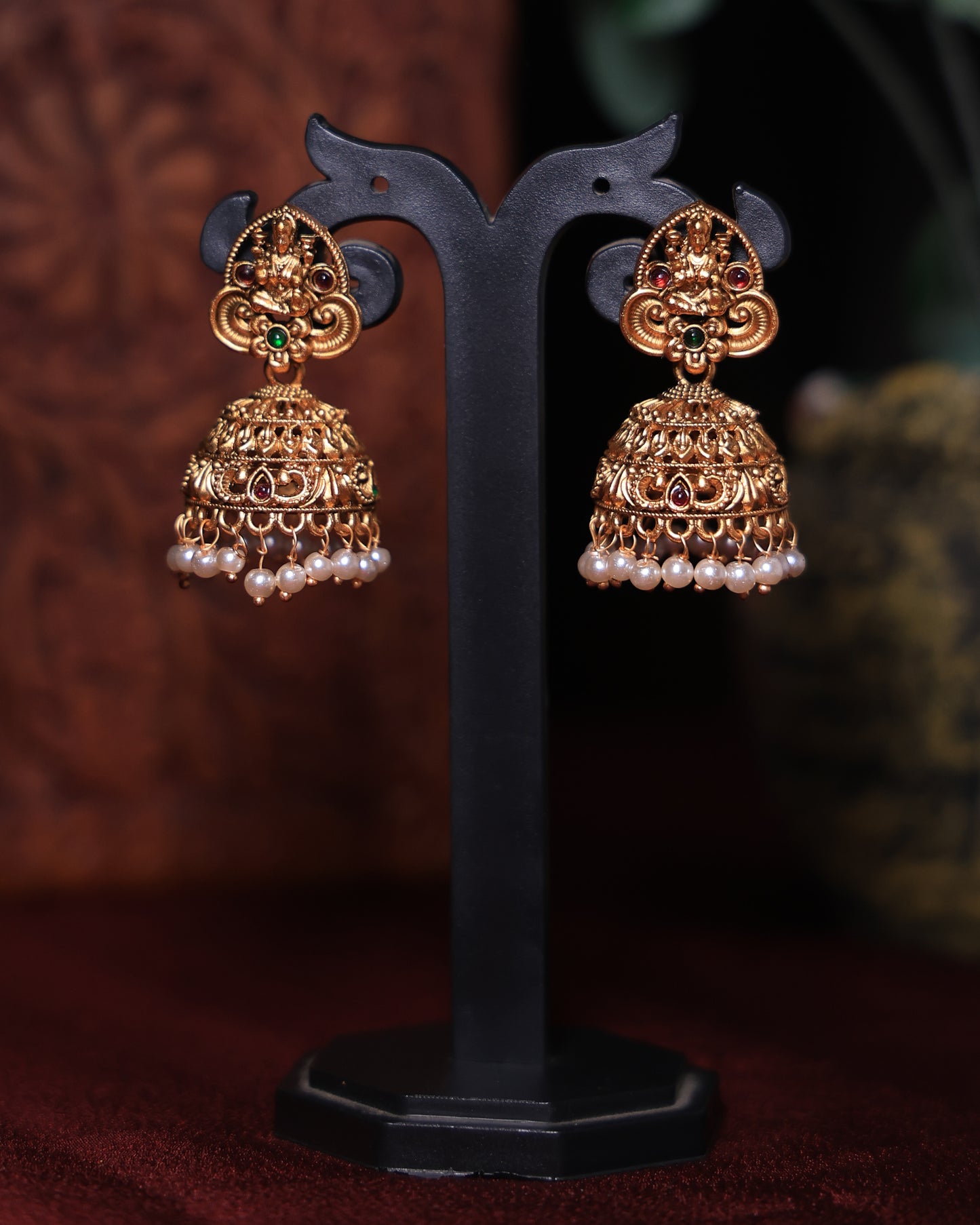 Antique Red Beads Set