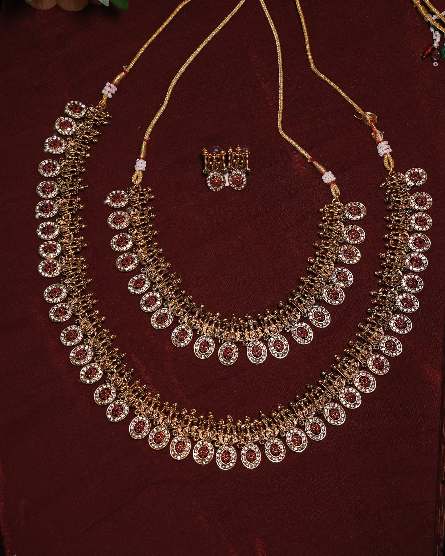 Diamond Spark Chandbali Mehandi Set