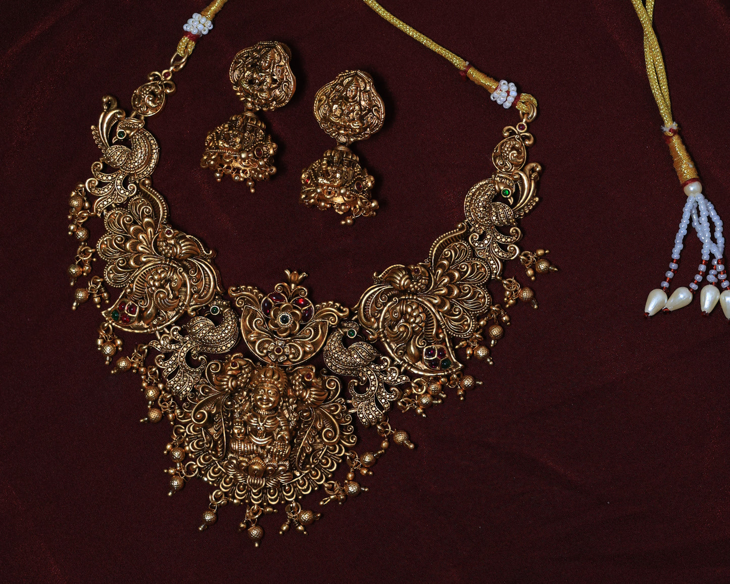 Goddess Lakshmi Antique Gold Bridal Temple Necklace Set