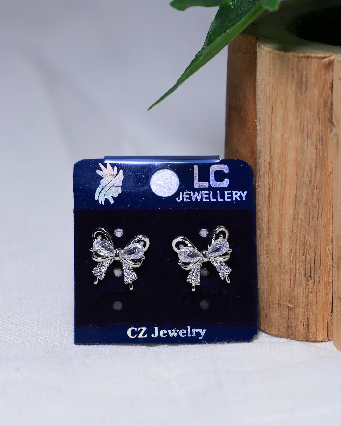 Little Bow Earring