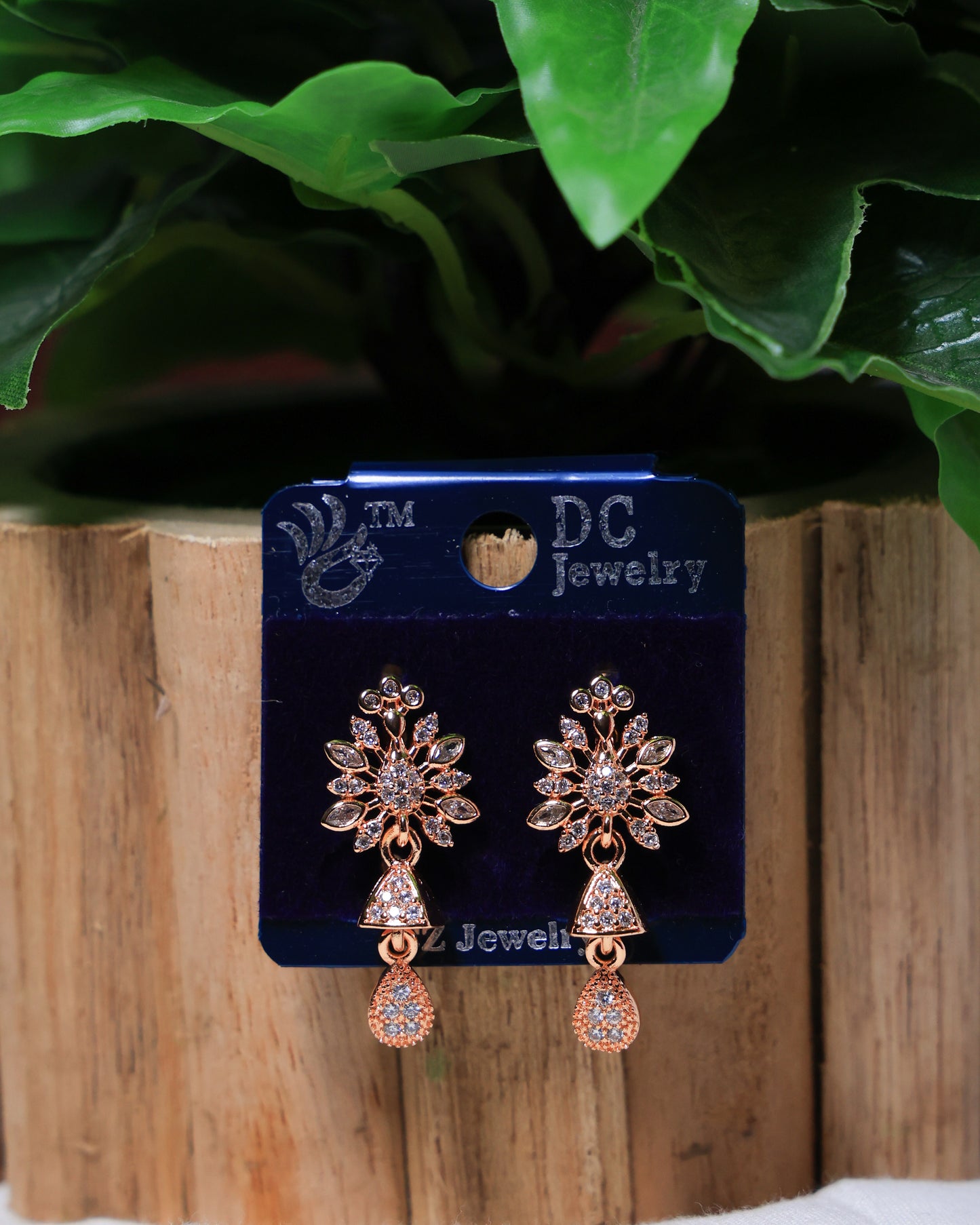 Petal drop rose gold earring