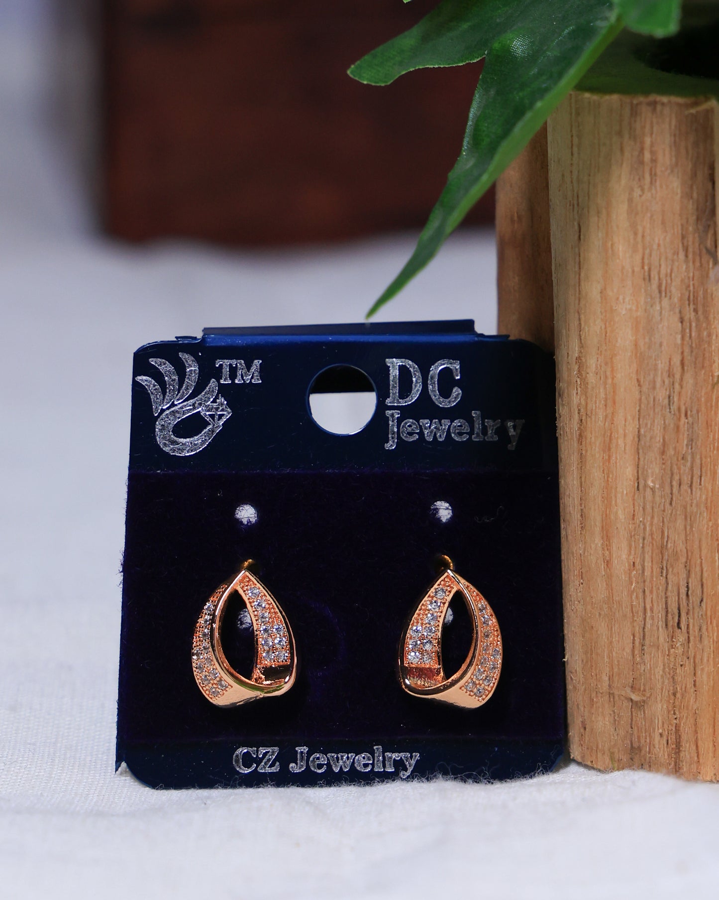 Ziva Earring