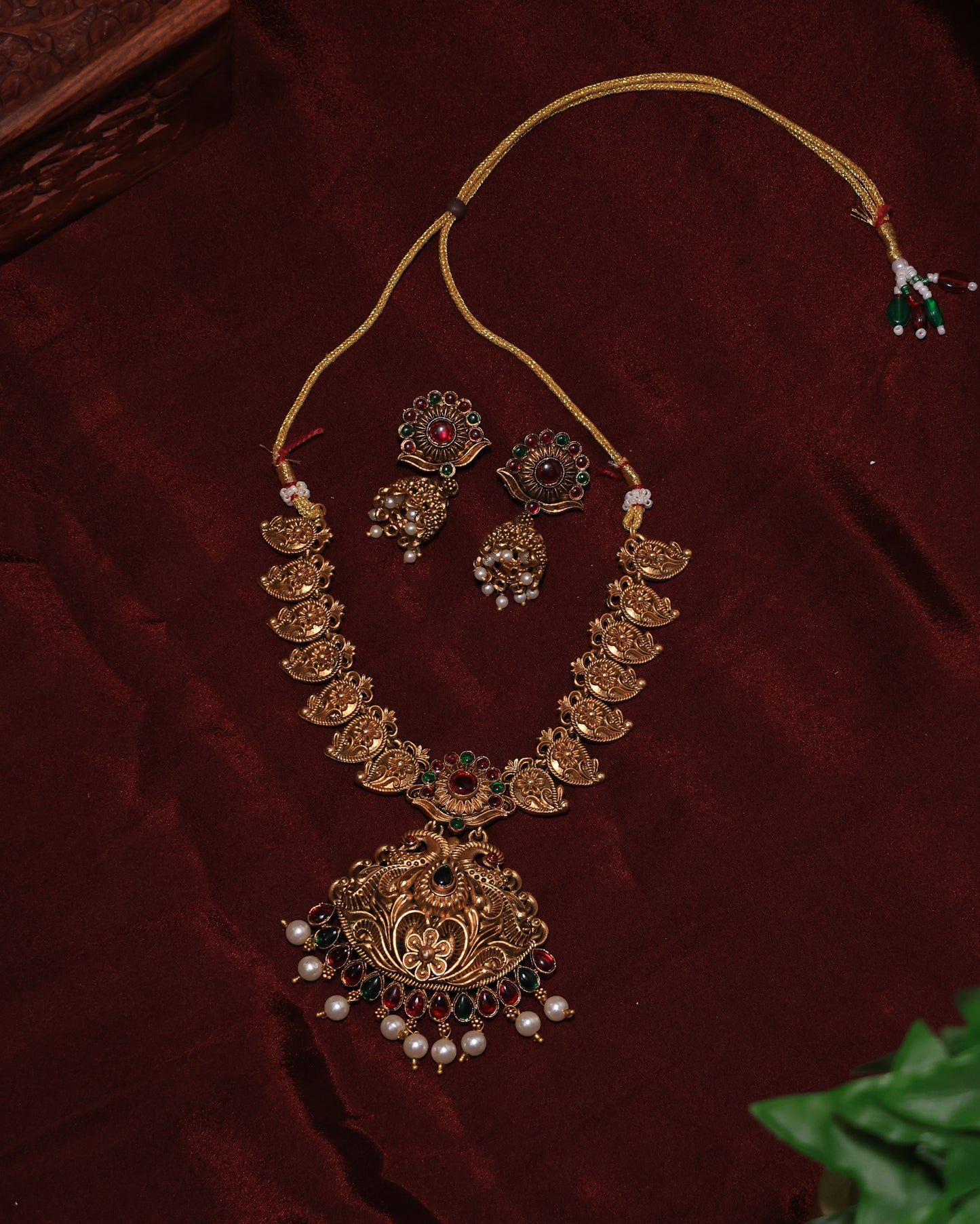 Mehandi  Colour Antique Gold Haaram Set