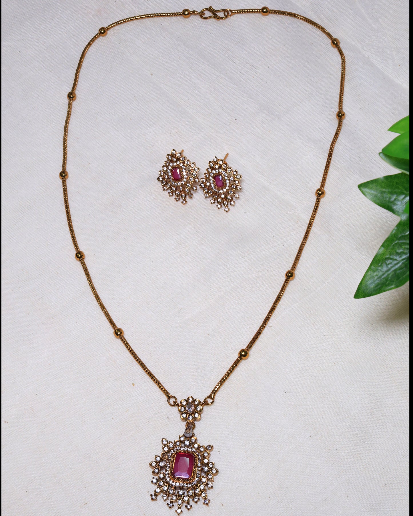 Mehandi Floral Neckpiece Set