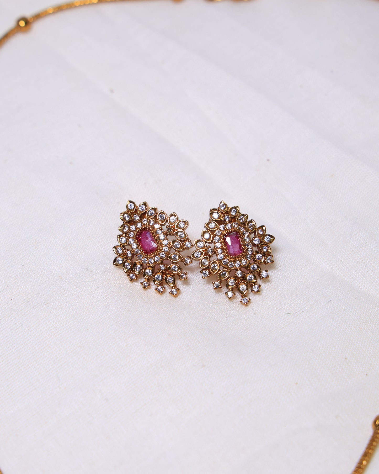 Mehandi Floral Neckpiece Set
